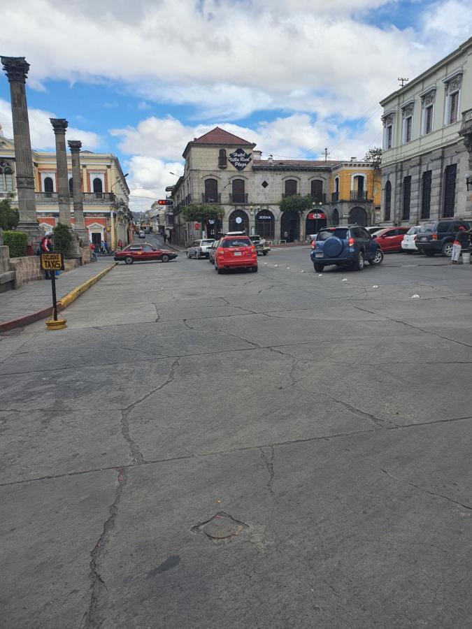 Hotel Kasa Kamelot Central Quetzaltenango Dış mekan fotoğraf