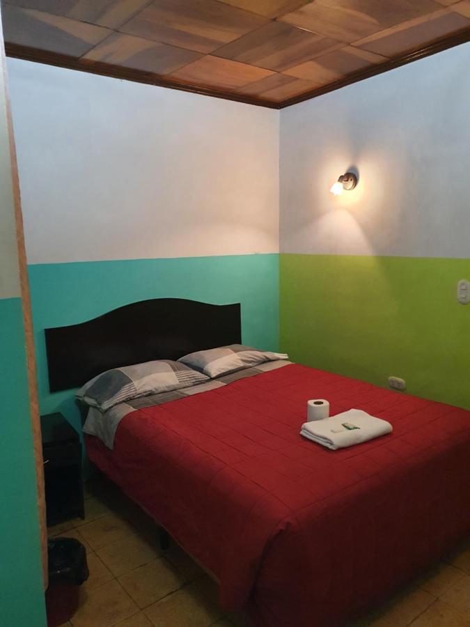 Hotel Kasa Kamelot Central Quetzaltenango Dış mekan fotoğraf